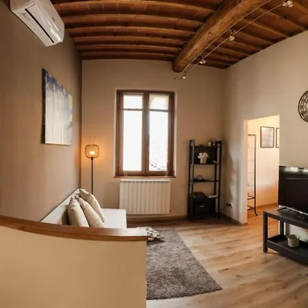 Casa Luce - Cosy And Trendy Flat Apartment San Giovanni Valdarno